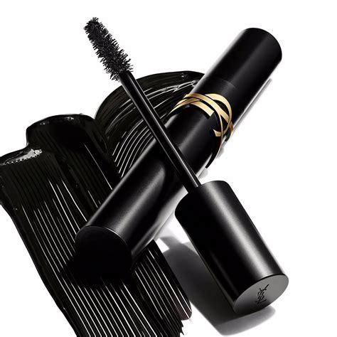 Yves Saint Laurent Lash Clash Extreme Volume .